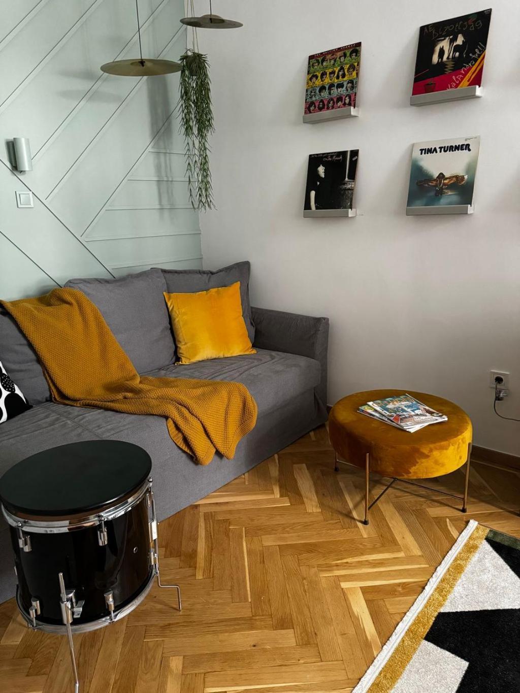 Music Designed Apartmant Westend Appartement *