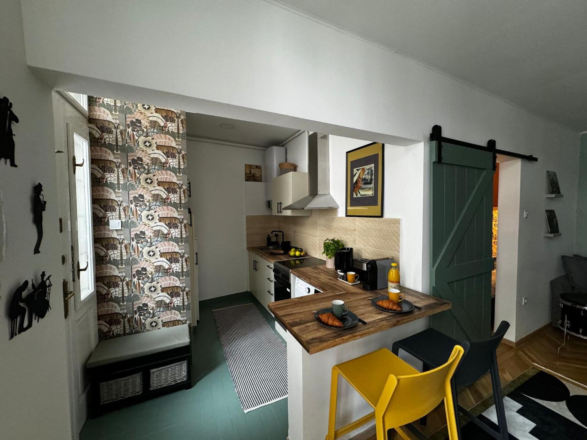 Music Designed Apartmant Westend Appartement *