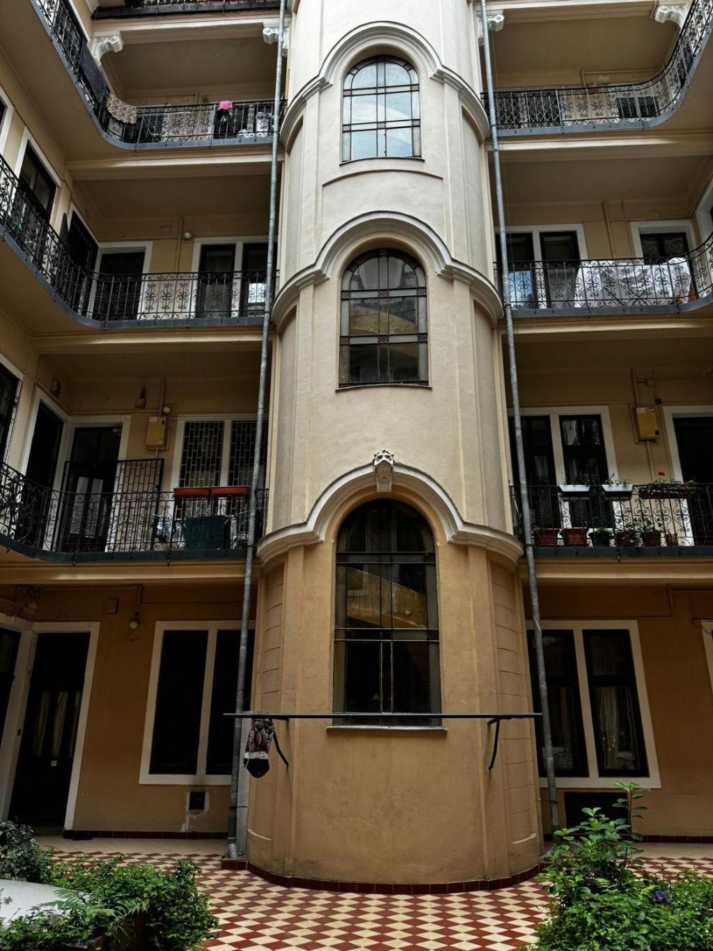Appartement Music Designed Apartmant Westend